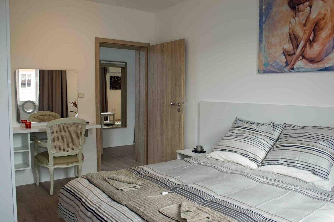 Design Apartment Blagoevgrad Kültér fotó
